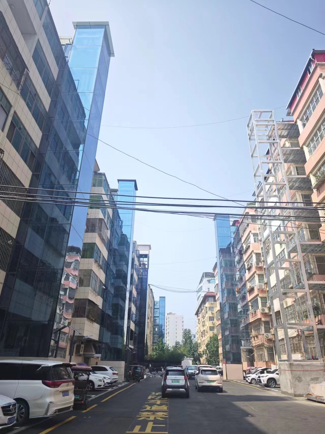 喜報 | 加裝一部接一部,韋伯“梯”升幸福度! 喜報 | 加裝一部接一部,韋伯“梯”升幸福度!